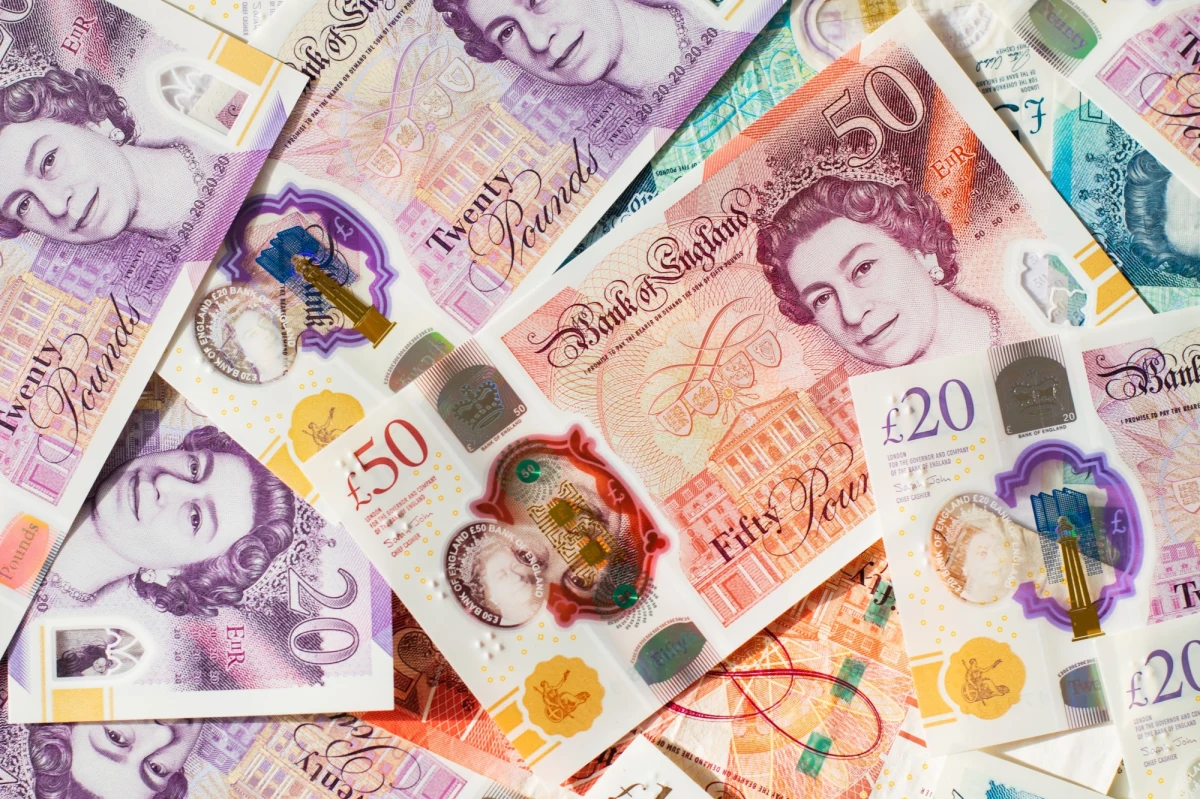 271 milionów funtów - tyle zarobiła w ubiegłym roku najbogatsza kobieta w Wielkiej Brytanii. Denise Coates jest założycielką kasyna internetowego o nazwie Bet365. 