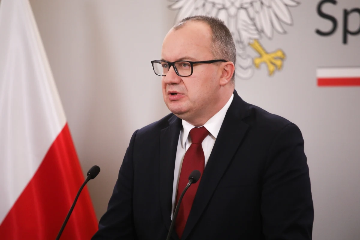Minister sprawiedliwości Adam Bodnar poinformował, że ogłoszono nabór na członków zespołu do spraw dzieci. Będzie on analizował różne zdarzenia, które spowodowały krzywdę dzieci i na ich bazie będzie wyciągał wnioski, jak naprawiać sprawy systemowo.​