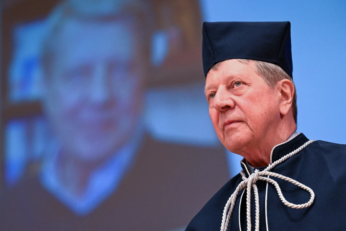 Prof. Krzysztof Matyjaszewski, uznany na świecie specjalista w dziedzinie chemii polimerów, odebrał doktorat honoris causa Politechniki Rzeszowskiej. W ostatnich latach jest wymieniany jako kandydat do Nagrody Nobla w dziedzinie chemii.