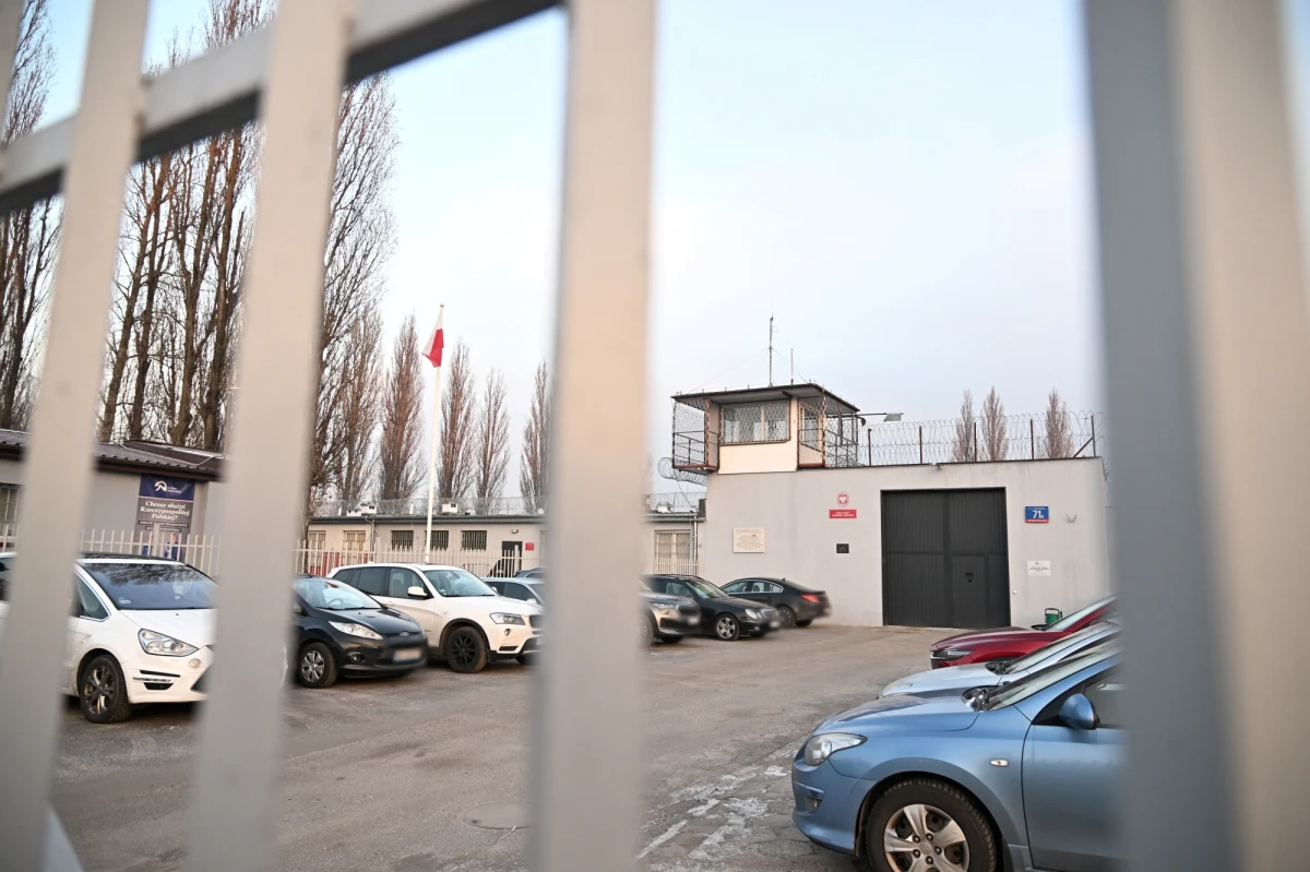 Pełnomocnik Mariusza Kamińskiego przygotowuje zażalenie na wczorajsze zatrzymanie swojego klienta. Mec. Michał Zuchmantowicz w rozmowie z dziennikarzem RMF FM Tomaszem Skorym zapowiada też zażalenie na postanowienie Sądu Rejonowego o wykonaniu kary wobec byłego szefa MSWiA. 