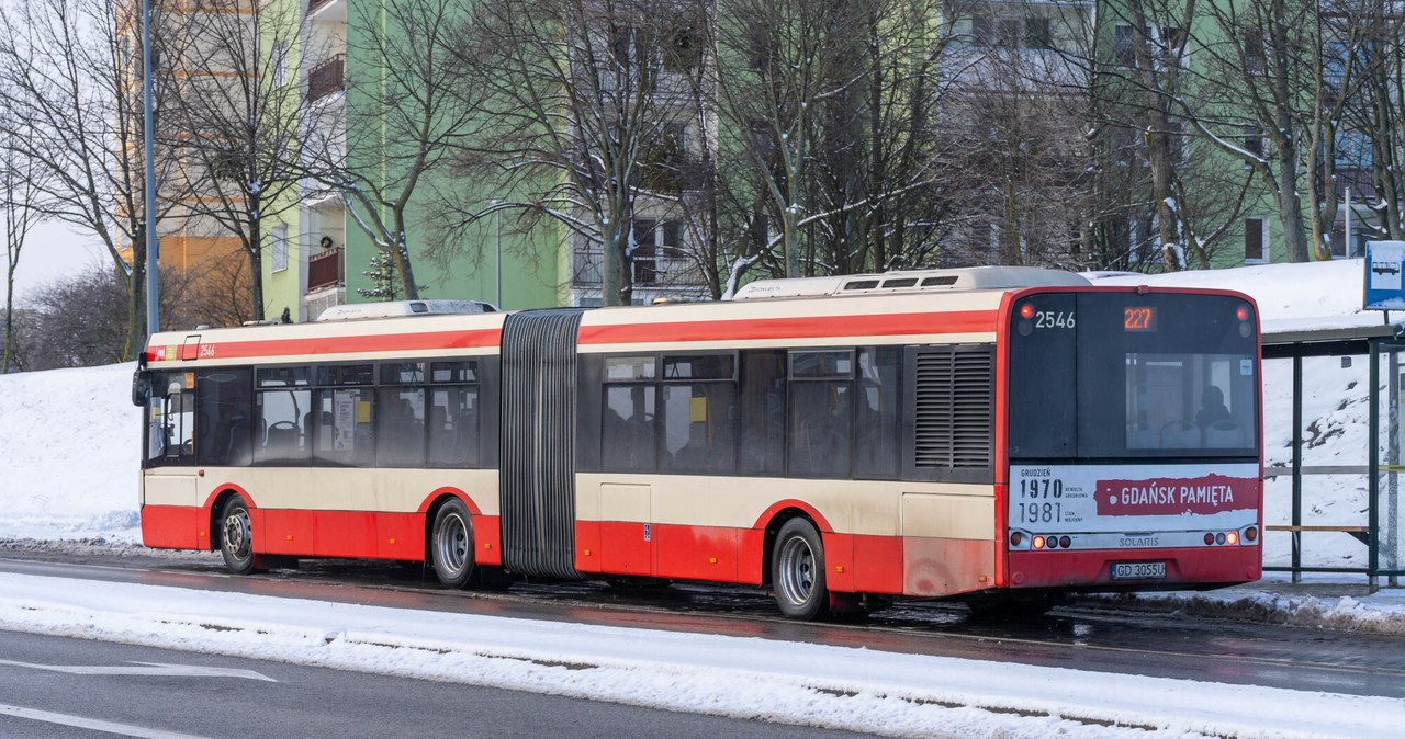 wkrótce, Gdańsku, zostanie, uruchomiony, innowacyjny, system, wyłapujący, kierowców, bezprawnie, poruszających, buspasami, Rozwi Sztuczna inteligencja wyłapie kierowców łamiących przepisy. Ruszyły testy