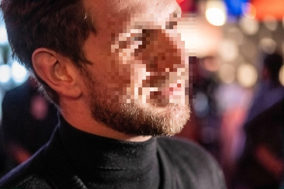 Sąd Rejonowy Warszawa-Wola uznał znanego filmowego i serialowego aktora Antoniego K. za winnego prowadzenia samochodu pod wpływem marihuany. Wymierzono mu karę 1 roku ograniczenia wolności z obowiązkiem prac społecznych w wymiarze 20 godzin w miesiącu. Aktor ma też 3-letni zakaz prowadzenia pojazdów.