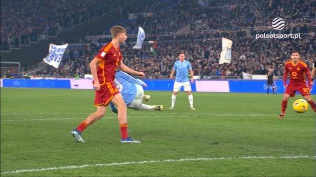 Skrót ćwierćfinałowego meczu Pucharu Włoch: Lazio - Roma 1-0 (0-0).

