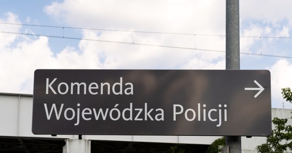KWP we Wrocławiu podsumowała pierwszy rok działalności "łowców głów" czyli Wydziału Poszukiwań i Identyfikacji Osób.  Policja zatrzymała 114 osób poszukiwanych listami gończymi. 