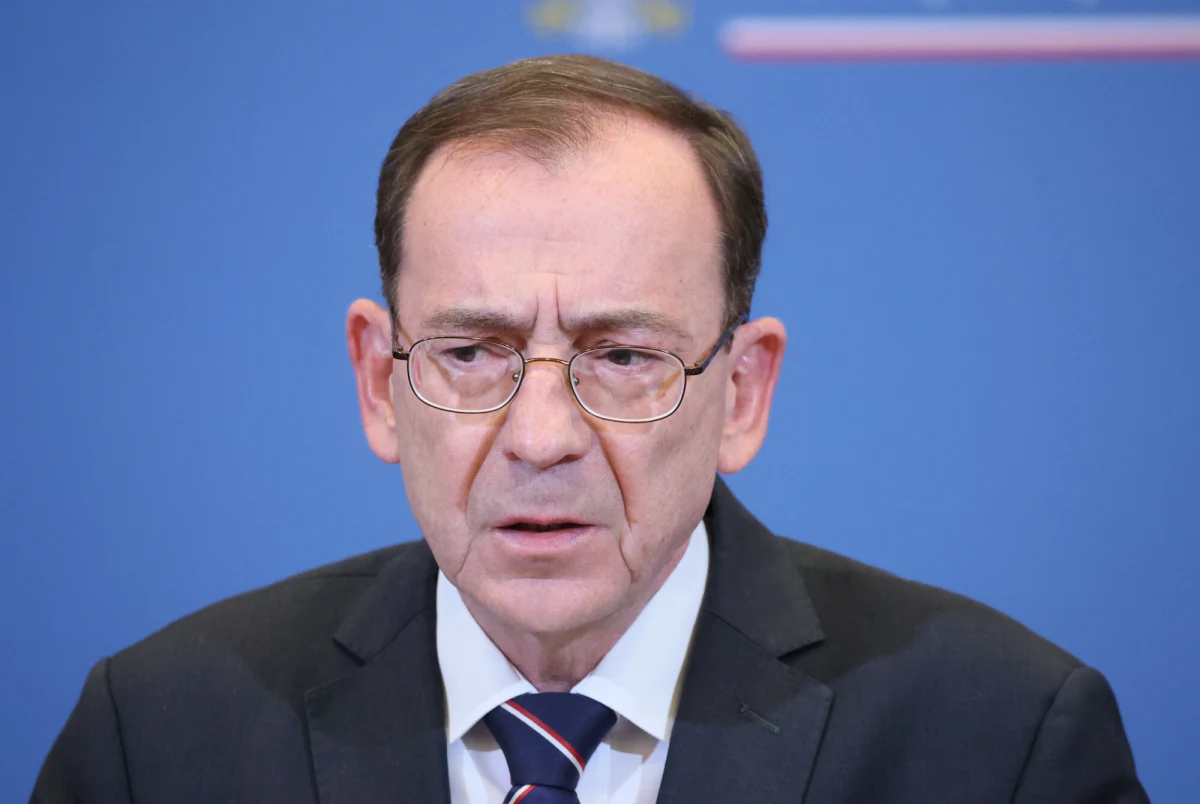 Nazwisko Mariusza Kamińskiego zniknęło z listy posłów na stronie internetowej Sejmu. Kamiński figuruje obecnie jako były poseł. W adnotacji umieszczono informację, że były szef MSWiA "utracił prawo wybieralności". 