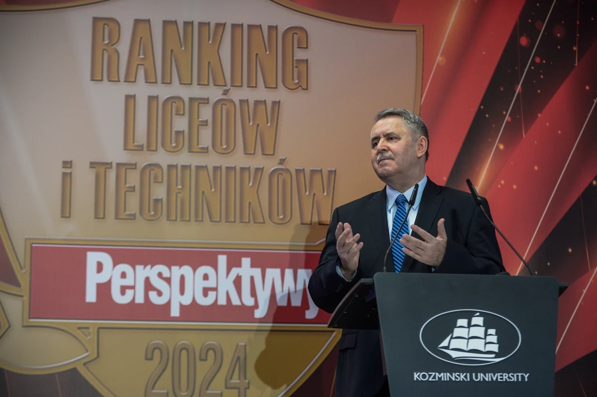 XIV Liceum Ogólnokształcące im. Stanisława Staszica w Warszawie jest najlepszym liceum w kraju, a Technikum Nowoczesnych Technologii im. Jana Pawła II w Kleszczowie najlepszym technikum - wynika z Ogólnopolskiego Rankingu Liceów i Techników "Perspektywy 2024".