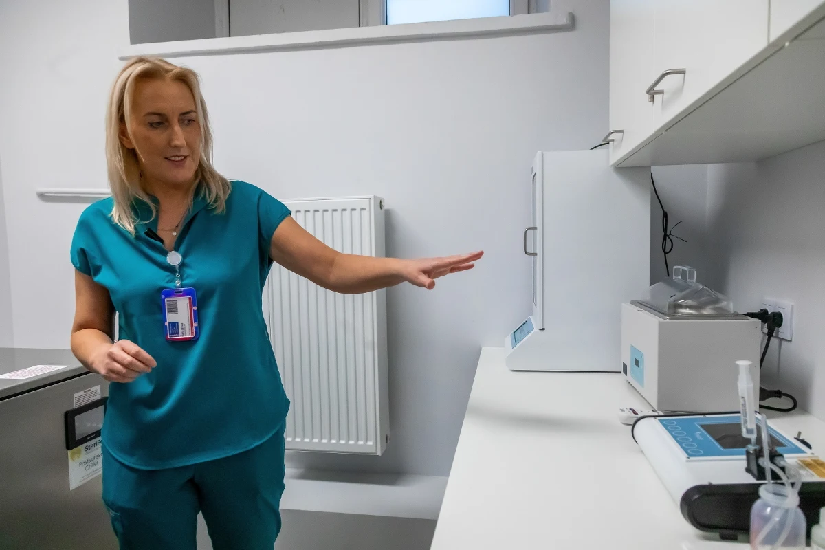 Kobiety, które urodzą dzieci w Uniwersyteckim Szpitalu Klinicznym w Białymstoku będą mogły korzystać z banku mleka. To wsparcie dla mam wcześniaków i wszystkich, które mają problemy z laktacją. Do tej pory takiej placówki w regionie nie było.