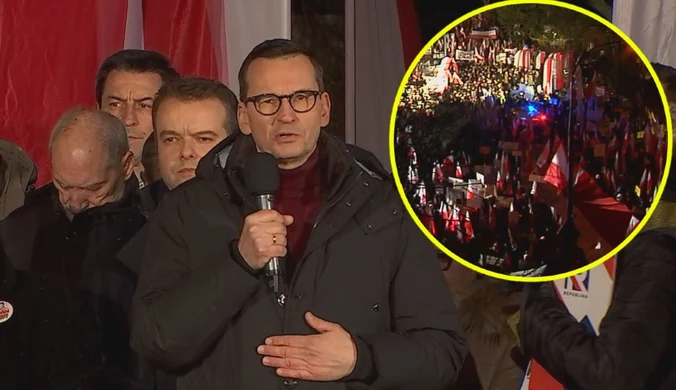 Zamieszanie na marszu. Morawiecki nagle przerwał przemówienie