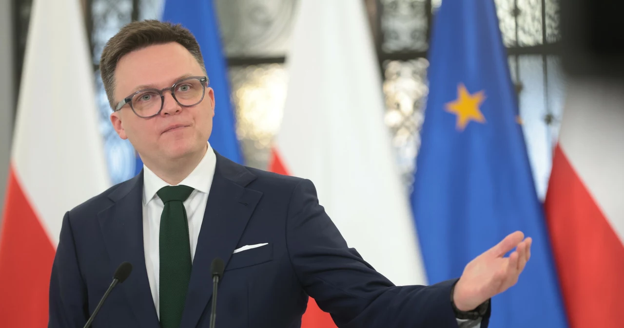 Marszałek Sejmu Szymon Hołownia ocenił, że procedura ułaskawieniowa nie przywróci mandatów M. Wąsikowi i M. Kamińskiemu