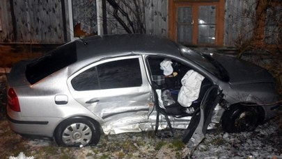 Spowodował wypadek i uciekł na balkon. Jedna osoba w szpitalu