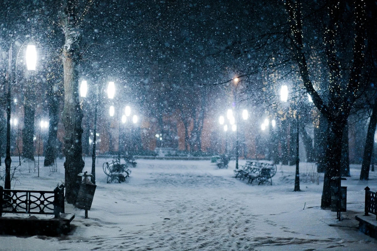 Na widok radiowozu policyjnego zaczął uciekać - okazało się, że boi się wrócić do domu. Szczecińscy policjanci pomogli zziębniętemu 14-latkowi. Teraz sprawą zajmie się sąd rodzinny i nieletnich.