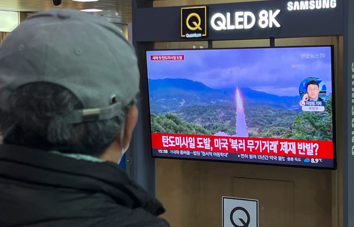 Wystrzelona w niedzielę przez Koreę Północną w kierunku Morza Japońskiego rakieta była pociskiem balistycznym średniego zasięgu - podała armia Korei Południowej.