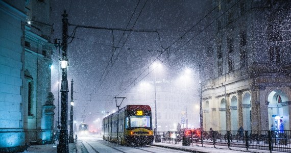 Modyfikacja w rozkładzie jazdy autobusów i tramwajów. Warszawski Transport Publiczny informuje, że od soboty 13 stycznia obowiązują zmiany w komunikacji miejskiej. Związane jest to z feriami, które w woj. mazowieckim zaczynają się 15 stycznia, a kończą 28.