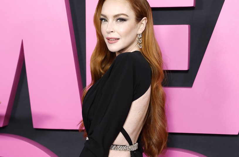 Lindsay Lohan powróciła w epizodycznej roli w musicalu "Mean Girls", opartym na kultowym filmie "Wredne dziewczyny'. Za pół dnia na planie aktorka zainkasowała około pół miliona dolarów.