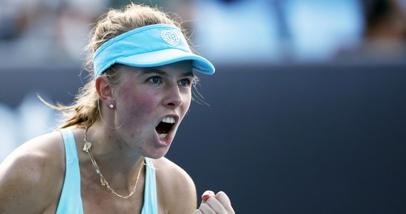 Magdalena Fręch znów zwycięska. Polska tenisistka awansowała do trzeciej rundy Australian Open, pokonując znacznie wyżej rozstawioną Francuzkę Caroline Garcię 6:4, 7:6 (7:2).