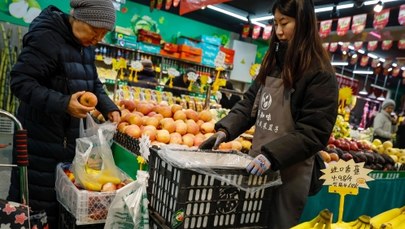 Liczba ludności Chin spadła w ubiegłym roku o przeszło 2 mln