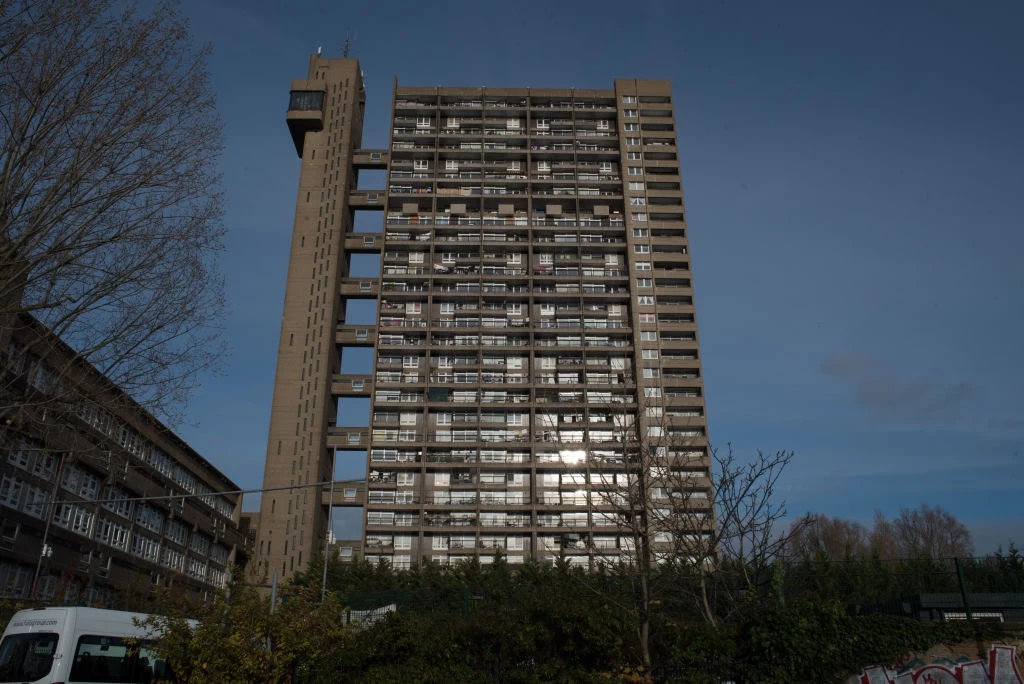 Mieszkalny wysokościowiec w dzielnicy Maida Vale, położonej około 7 kilometrów od centrum Londynu