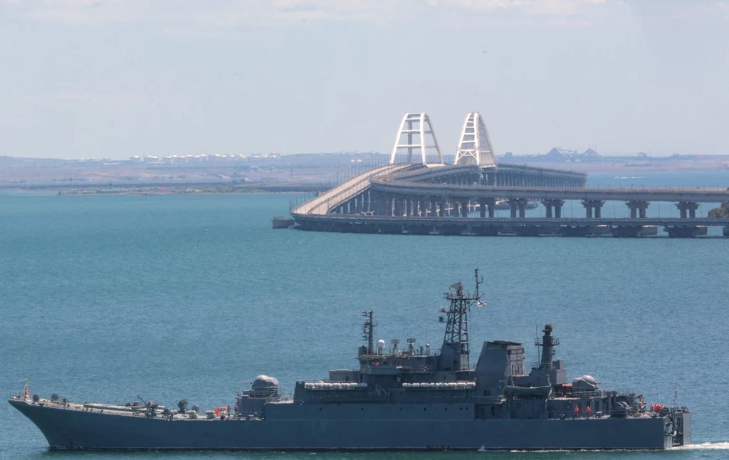 Most Kerczeński łączy Rosję z Krymem