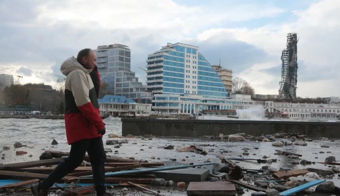 "Le Monde": Mieszkańcy Krymu przerażeni. Pętla wokół półwyspu się zaciska