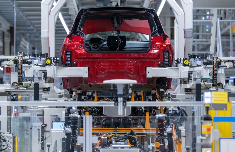 Europejska motoryzacja w kłopotach. Chodzi o kryzys półprzewodników