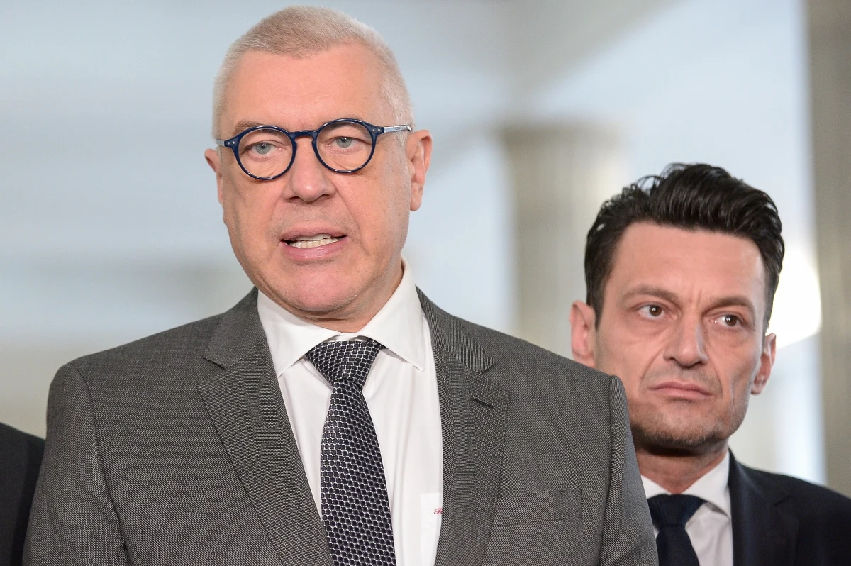 ​Politycy KO poinformowali w czwartek o powołaniu Zespołu ds. Rozliczeń. Naszym celem jest doprowadzenie do tego, że wszyscy winni przestępstw popełnionych w ciągu ostatnich ośmiu lat, zostaną złapani i ukarani - podkreślił Roman Giertych, który został koordynatorem prac zespołu.