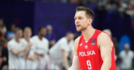 Kapitan reprezentacji Polski Mateusz Ponitka, 36-letni A.J. Slaughter oraz Aleksander Balcerowski znaleźli się w 26-osobowej kadrze powołanej przez trenera Igora Milicica na pierwsze mecze eliminacji ME koszykarzy z Litwą (22 lutego) i Macedonią Północną (26 lutego).