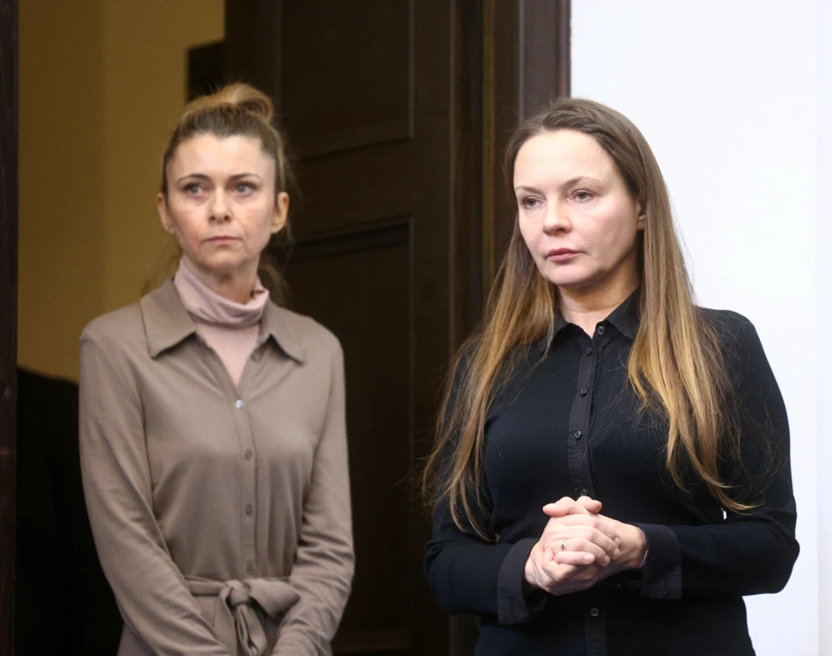 Roma Wąsik i Barbara Kamińska wezwały prokuratora generalnego Adama Bodnara do przekazania akt sprawy ich mężów - Macieja Wąsika i Mariusza Kamińskiego - do prezydenta Andrzeja Dudy, bez wydawania opinii w tej sprawie.