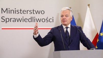 Unijny komisarz z wizytą w Polsce. Pochwalił działania nowego rządu