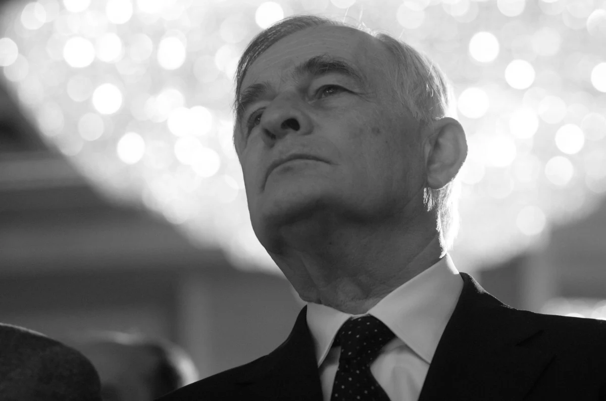 Zmarł prof. Piotr Węgleński - wybitny uczony, biolog, genetyk i nauczyciel akademicki, wieloletni prorektor i rektor Uniwersytetu Warszawskiego. Informację o śmierci naukowca podał Uniwersytet Warszawski.