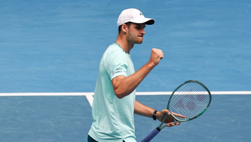 Hubert Hurkacz miał wszystko pod kontrolą. Co za mecz Polaka - Sport w