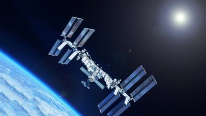Czterej astronauci przybyli na ISS. Wśród nich jest pierwszy Turek