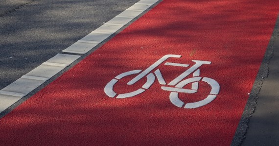 Gdańsk planuje budowę rowerowych ekostrad. Właśnie podpisano umowę na opracowanie analizy wykonania systemu szybkich tras rowerowych w pięciu lokalizacjach. 