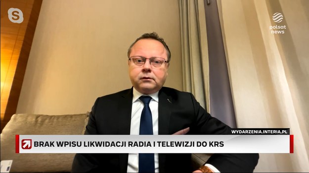 - Szanując wyroki, uważam, że minister Sienkiewicz jest konsekwentny. Konsekwentny, w tym żeby odpolitycznić, odpartyjnić od PiSu polskie media czy to radio czy telewizja. Będziemy musieli walczyć z tym, co Prawo i Sprawiedliwość stworzyło, czyli karykaturę prawnej instytucji, prawnych rozwiązań - stwierdził wiceszef Andrzej Szejna w "Gościu Wydarzeń".