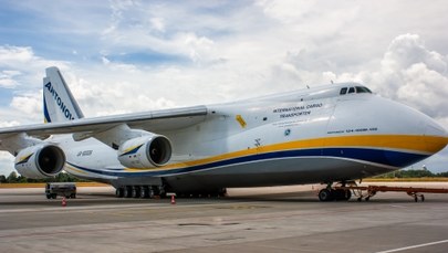 Największy samolot świata na łódzkim lotnisku 