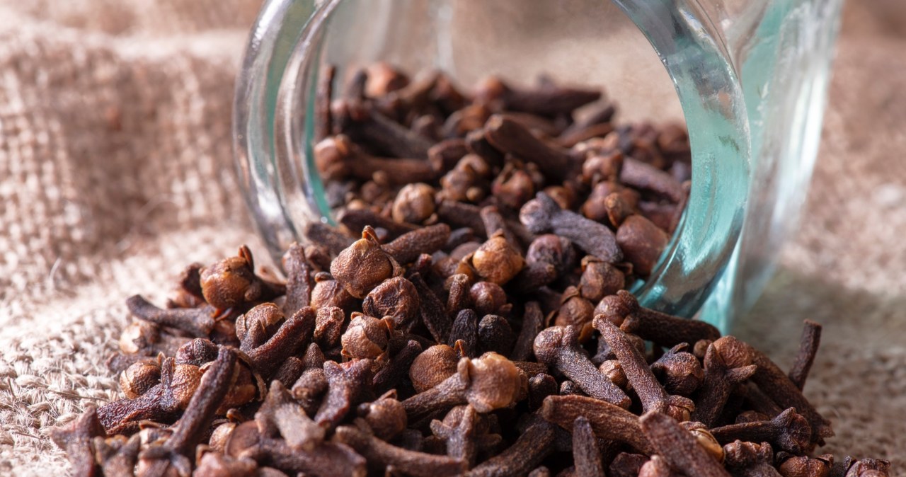 Masz taką przyprawę w domu? Nie spożywaj pod żadnym pozorem. Wydano alert