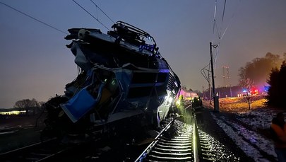 Zderzenie pociągu z ciężarówką w Czechach. Jedna osoba zginęła, 16 rannych