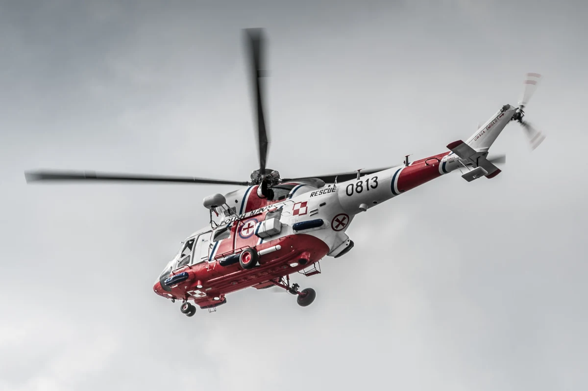 Zazwyczaj to turyści proszą ratowników TOPR o pomoc. Tym razem jest odwrotnie, to ratownicy zwracają się osób, które były świadkami lub poszkodowanymi podczas burzy na Giewoncie 22 sierpnia 2019 roku. Ich relacje są potrzebne do opracowania na nowo standardów postępowania podczas masowych wypadków w górach. 