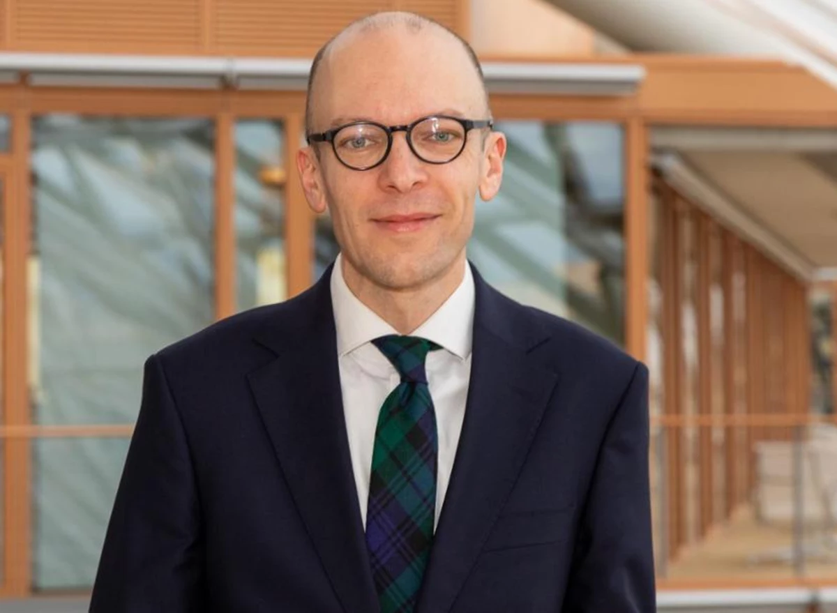Polskę w Radzie Dyrektorów Banku Światowego będzie reprezentował Mariusz Krukowski. Wieloletni dyplomata, ekonomista i główny doradca w Europejskim Banku Inwestycyjnym. Minister Finansów podpisał już jego nominację do Waszyngtonu.