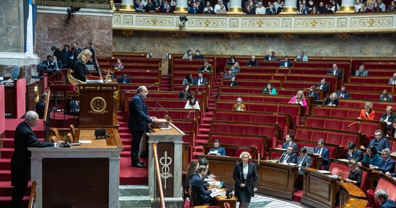 We francuskim parlamencie rozpoczęła się burzliwa debata wokół rządowego projektu wpisania do konstytucji prawa kobiet do aborcji. Prezydent Emmanuel Macron sugeruje, że usuwanie ciąży jest jednym z praw człowieka.