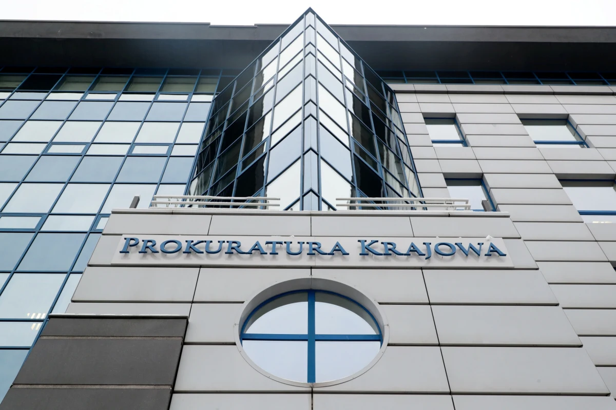 Prokuratorzy wykonujący obowiązki służbowe w Prokuraturze Krajowej apelują w podjętej uchwale o zaniechanie ataków i apelują o „okrągły stół” dla prokuratury, którego celem byłoby rozładowanie napięć i przystąpienie do rozmów nad reformą.