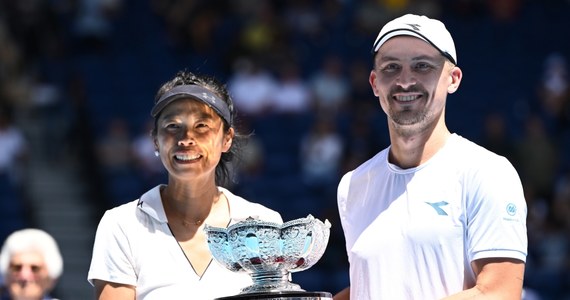 Jan Zieliński w parze z tenisistką z Tajwanu Su-Wei Hsieh triumfowali w grze mieszanej wielkoszlemowego turnieju Australian Open w Melbourne. 