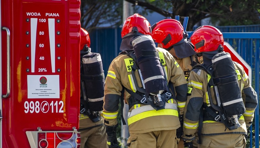 Ogromny pożar w Bydgoszczy. Akcja strażaków