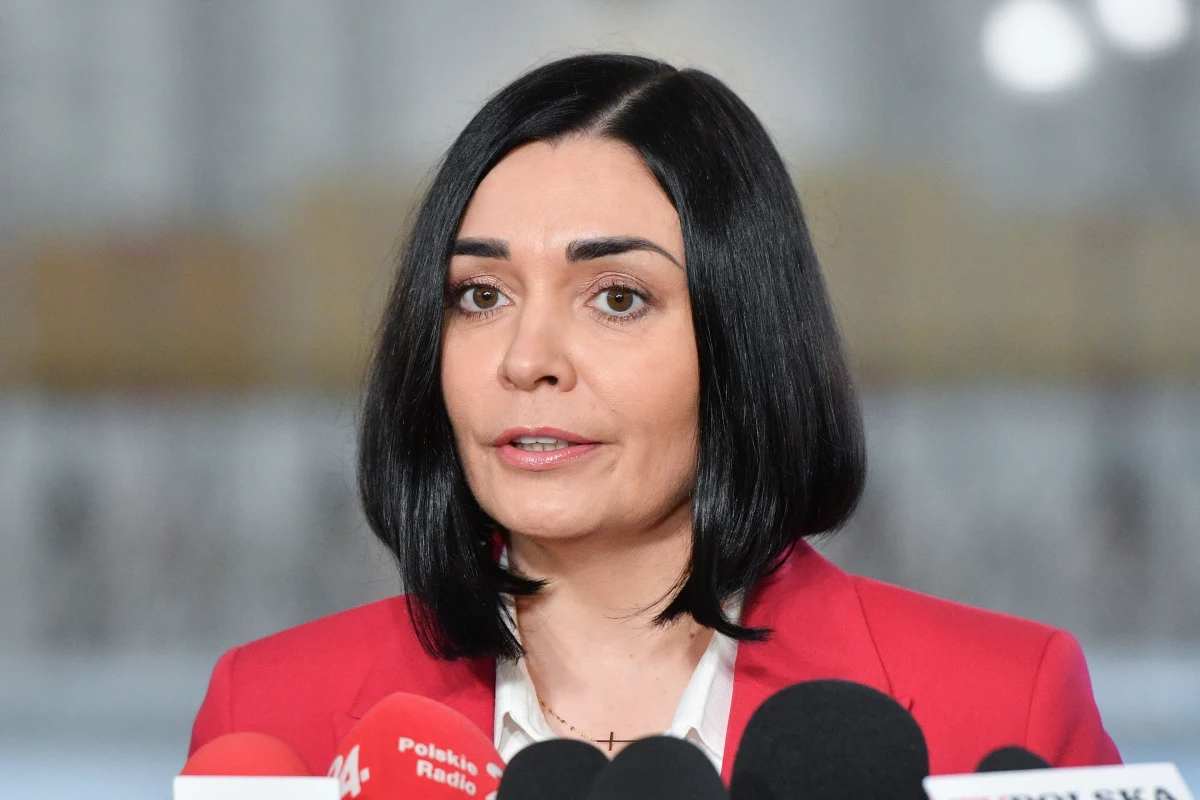 Magdalena Sroka z PSL pokieruje pracami komisji śledczej badającej użycie systemu szpiegowskiego Pegasus - ustalili reporterzy RMF FM.