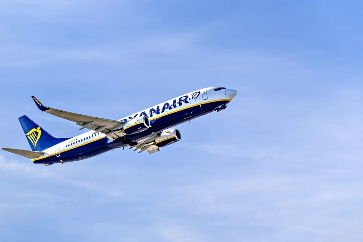 Od 1 kwietnia w letnim rozkładzie lotów Kraków Airport pojawi się nowe połączenie Ryanair na trasie Kraków - Triest. Będzie dostępne będzie dwa razy w tygodniu: w poniedziałki i w piątki - poinformowała rzeczniczka prasowa portu lotniczego Natalia Vince.



