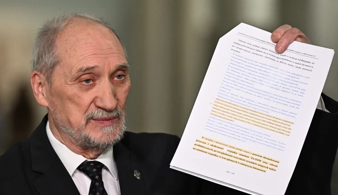 Macierewicz ocenił raport ws. Smoleńska. "Putin przekonał Millera"