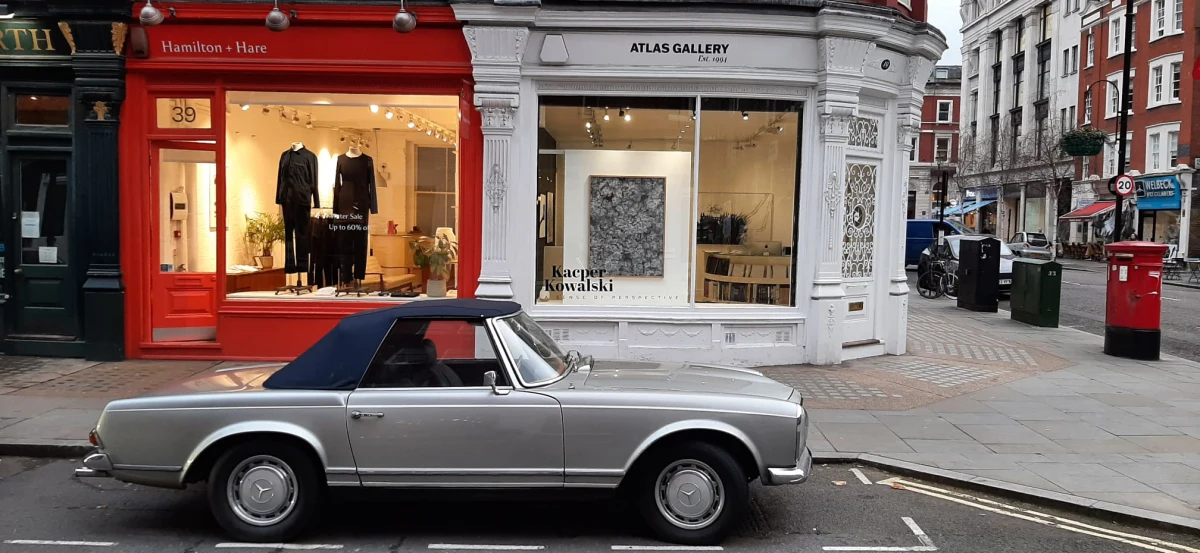 W londyńskiej galerii Atlas otwarto wystawę Kacpra Kowalskiego - polskiego artysty fotografika nagradzanego wielokrotnie w krajowych i zagranicznych konkursach. Polak jest dosłownie twórcą nieziemskim.