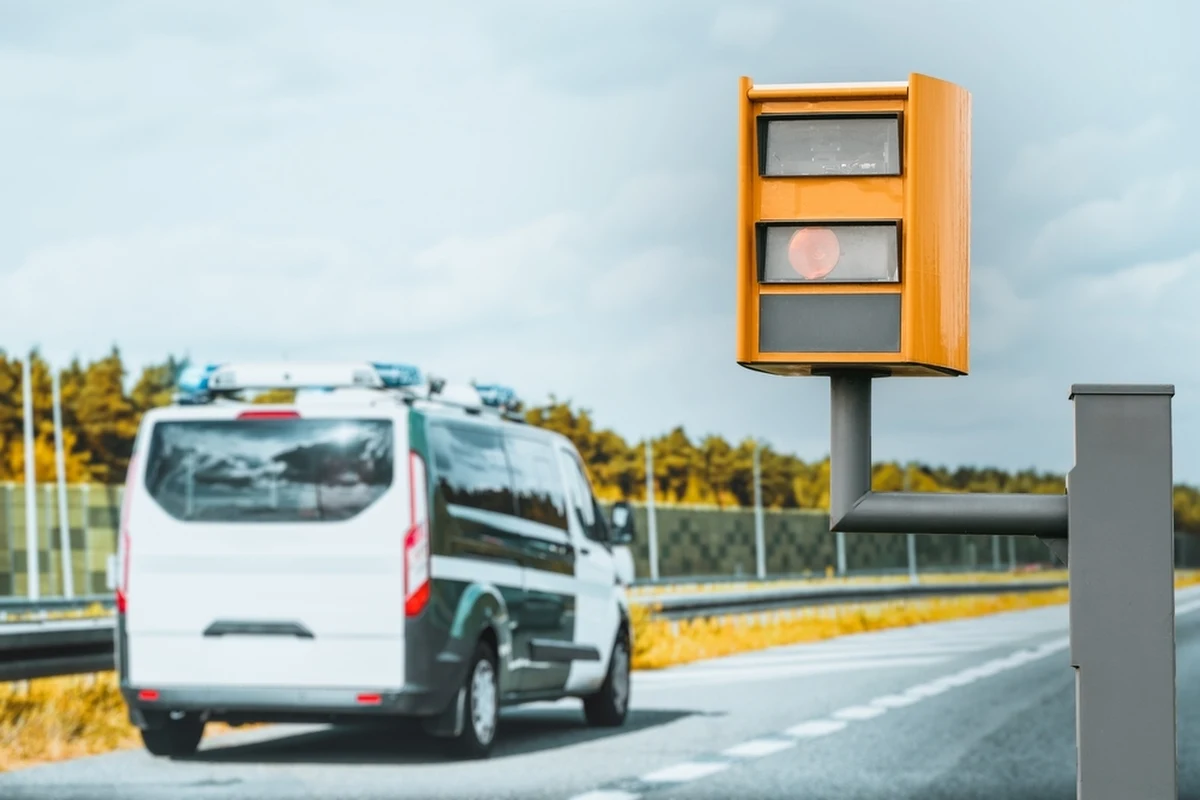 Na liście lokalizacji nowych odcinkowych pomiarów prędkości nie znalazła się zapowiadana wcześniej autostrada A1 na odcinku Pelplin-Swarożyn w pomorskim. Obwodnica Trójmiasta zostanie poddana ponownej ocenie.