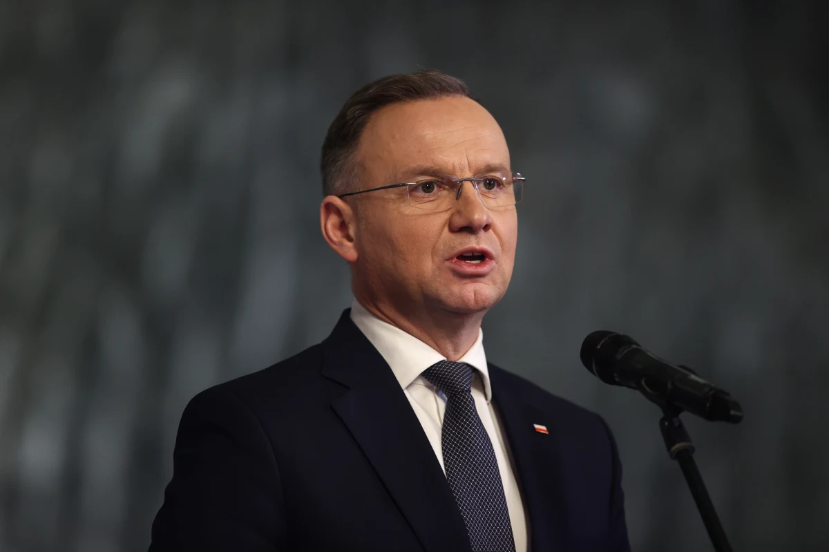 W nadchodzącym tygodniu prezydent musi podjąć decyzję w sprawie ustawy budżetowej. Poznamy też ważne dane dla polskiej gospodarki. Nadchodzące dni będą też kluczowe w kwestii amerykańskiej pomocy dla Ukrainy. 