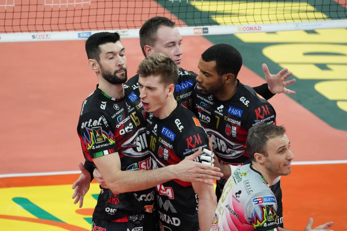 Sir Susa Vim Perugia, w której występują siatkarscy reprezentanci Polscy Wilfredo Leon i Kamil Semeniuk, zdobyła Puchar Włoch, pokonując w finale Mint Vero Volley Monza 3:1 (22:25, 25:21, 25:15, 25:23). To już drugie trofeum zespołu z Perugii w tym sezonie.
