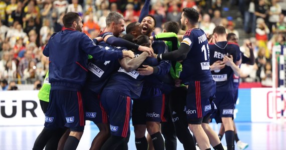 Francja pokonała po dogrywce w Kolonii Danię 33:31 (27:27, 14:14) w meczu o złoty medal mistrzostw Europy piłkarzy ręcznych, których organizatorami były Niemcy.